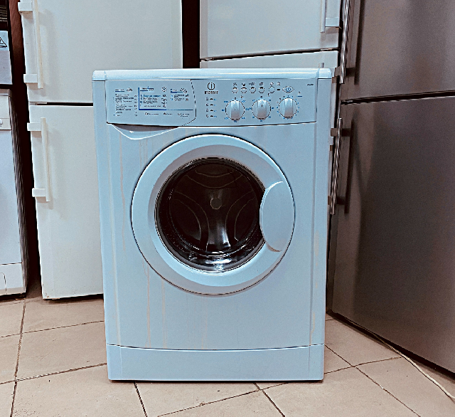 Indesit 5кг 1000об/мин (арт.МЗС01035) Indesit 5кг 1000об/мин (арт.МЗС01035)