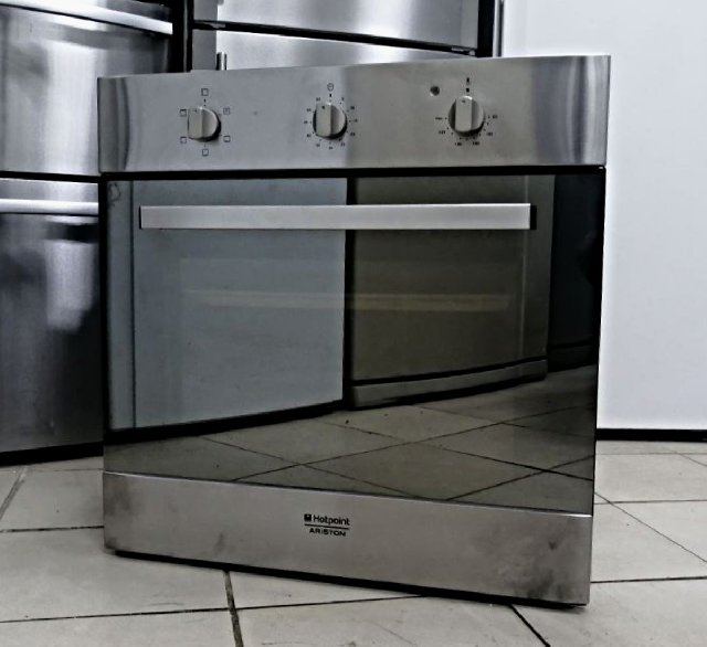 Духовой шкаф встраиваемый Hotpoint Ariston (арт.МЗД02345) Духовой шкаф встраиваемый Hotpoint Ariston (арт.МЗД02345)